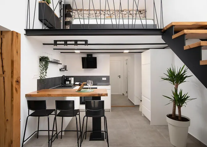 K-apartments * Pula