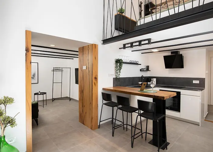 K-apartments * Pula