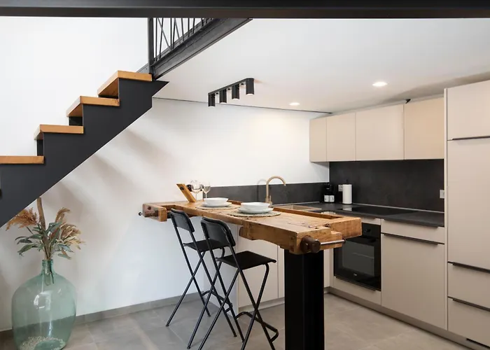 K-apartments *